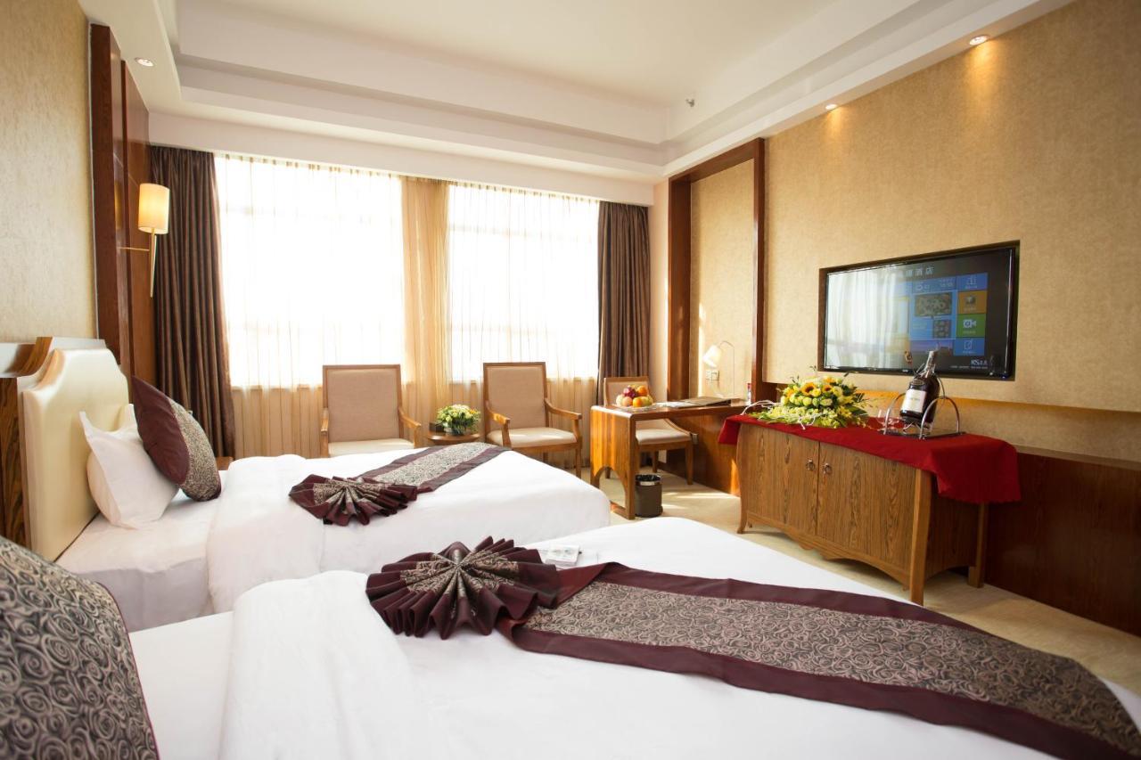 Hong Van Grand Hotel Mong Cai 외부 사진