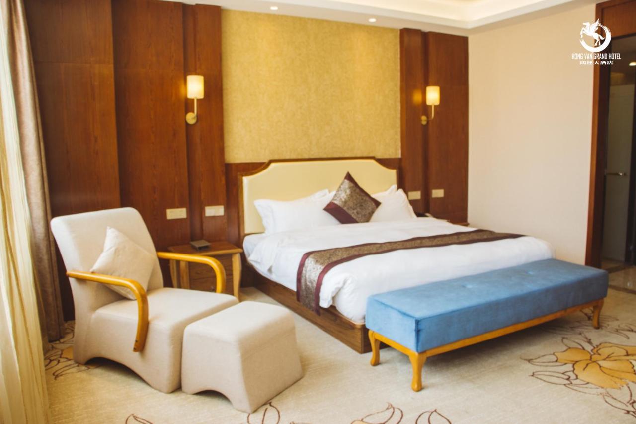 Hong Van Grand Hotel Mong Cai 외부 사진