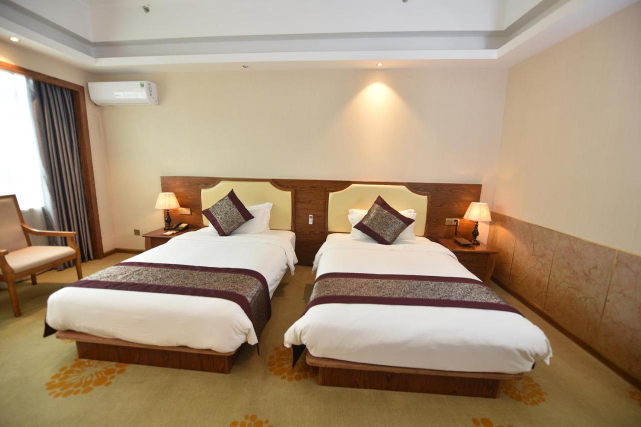 Hong Van Grand Hotel Mong Cai 외부 사진