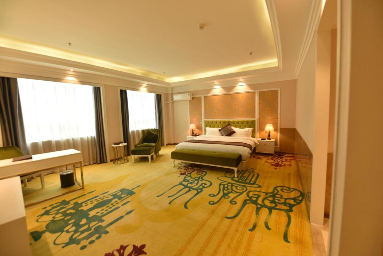 Hong Van Grand Hotel Mong Cai 외부 사진